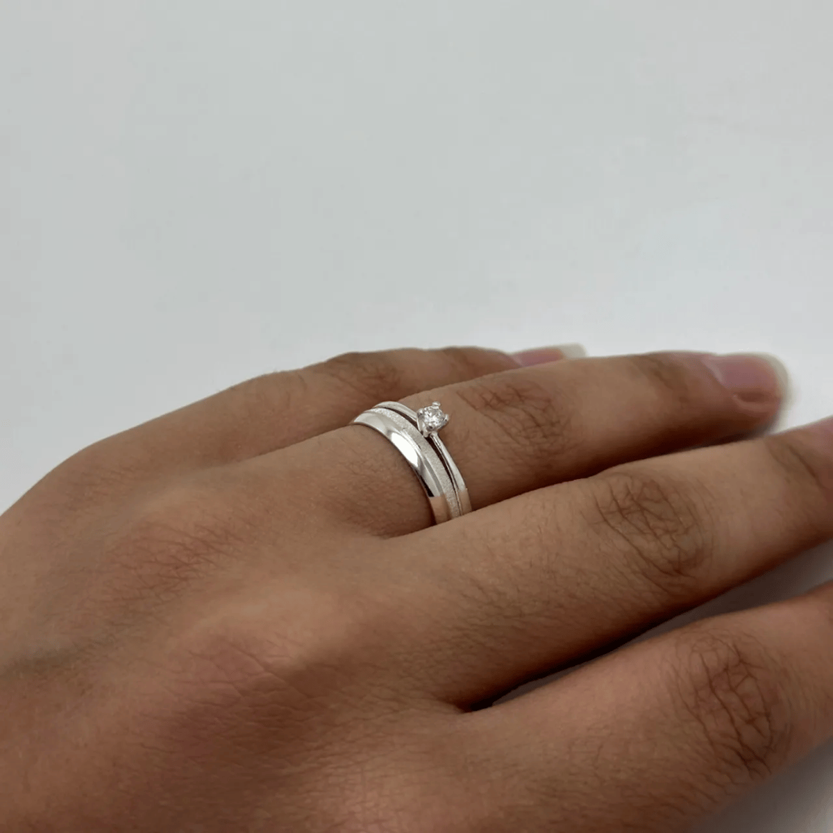 Aliança Anatômica Metade Diamantada 3,5mm em Prata 925