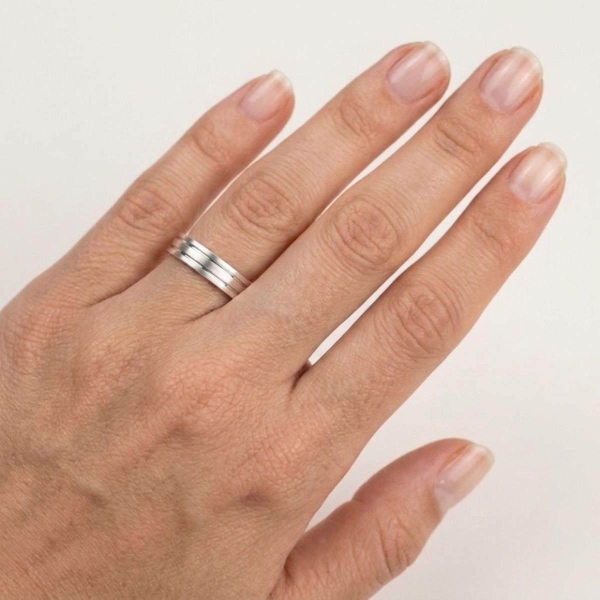 Aliança com Dois Frisos 4,5mm em Prata 925