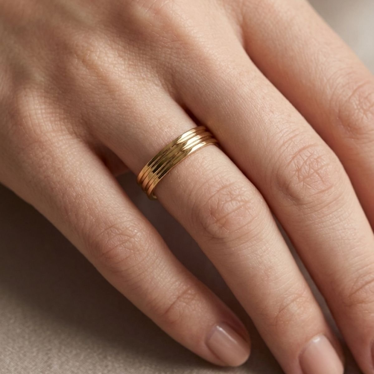 Aliança Gold Lines 3,8mm de Ouro Amarelo Legítimo 18K