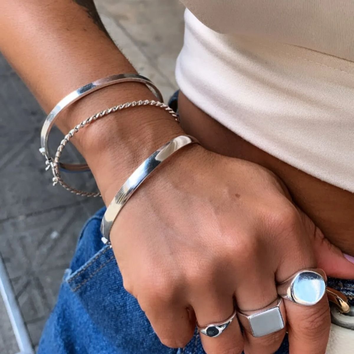 Bracelete Largo Redondo Liso em Prata 925