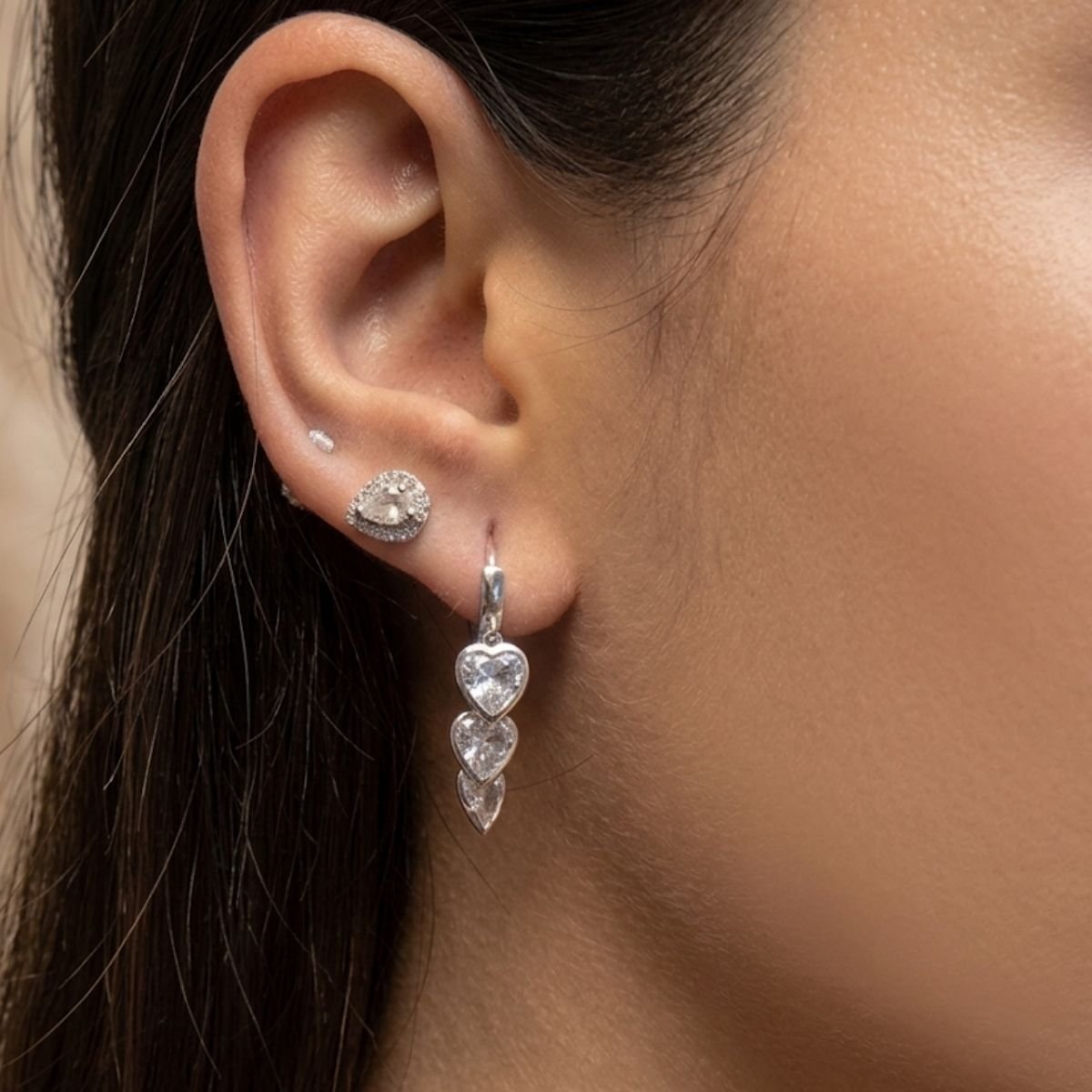 Brinco Argola Charms de Coração em Prata 925