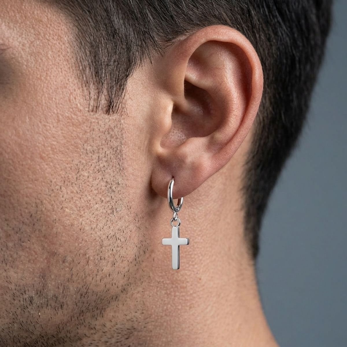Brinco Masculino Argola Click Cruz Lisa em Prata 925