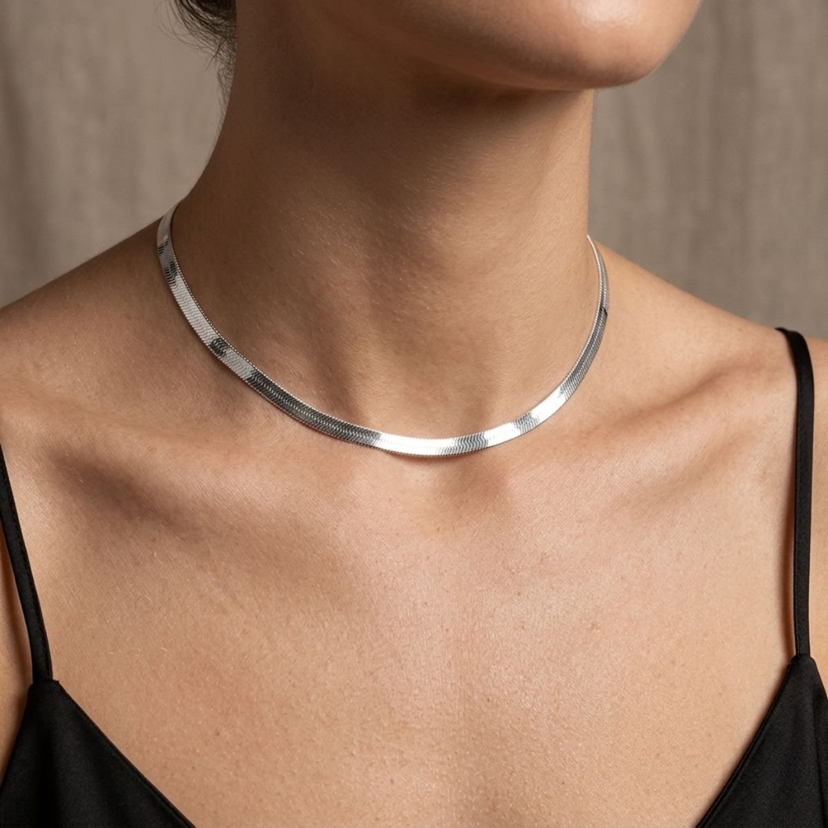 Colar Choker Fita Laminada 4,5mm em Prata 925